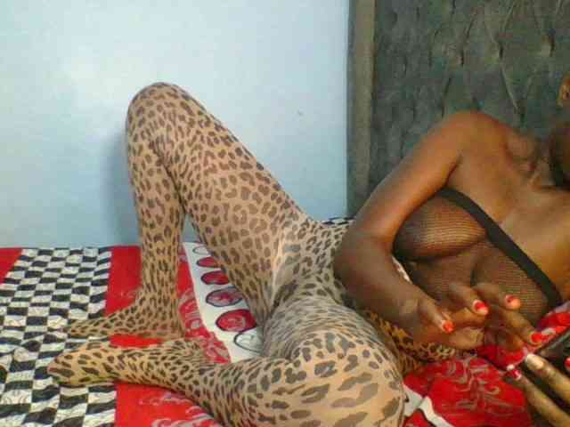 Silentqueen93 webcam