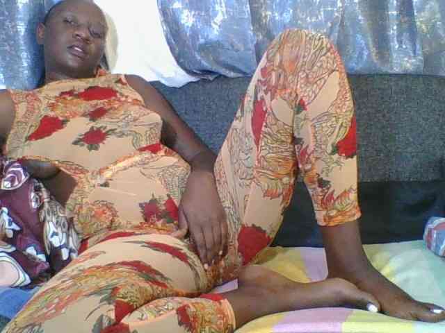 Silentqueen93 webcam