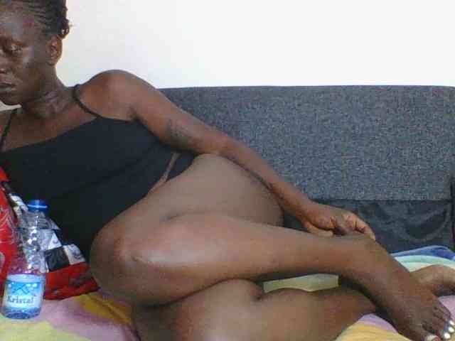 Silentqueen93 webcam