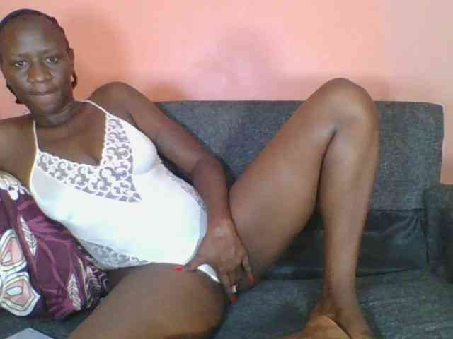 Silentqueen93 webcam