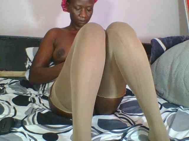 Silentqueen93 webcam