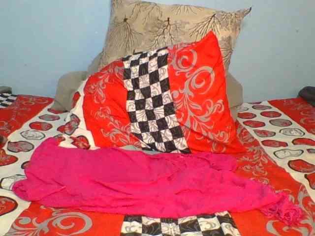 Silentqueen93 webcam