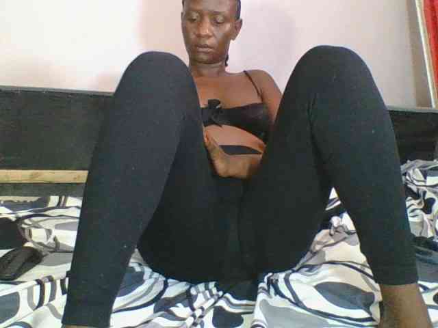 Silentqueen93 webcam