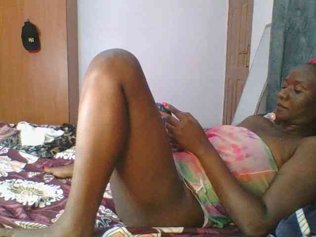 Silentqueen93 webcam