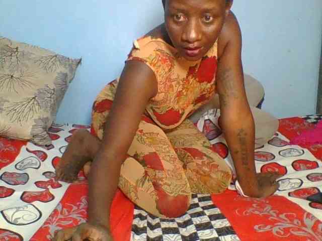 Silentqueen93 webcam