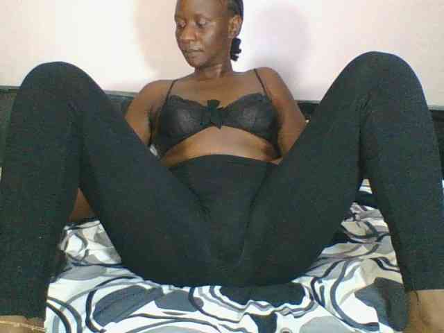 Silentqueen93 webcam