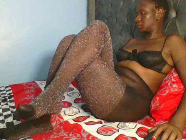 Silentqueen93 webcam