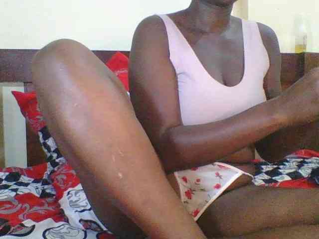 Silentqueen93 webcam