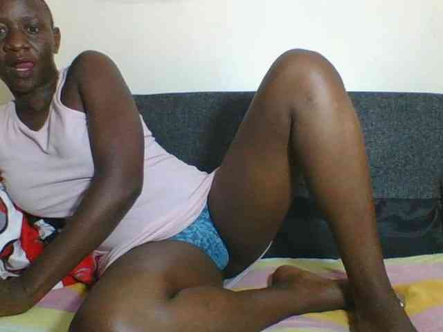 Silentqueen93 webcam