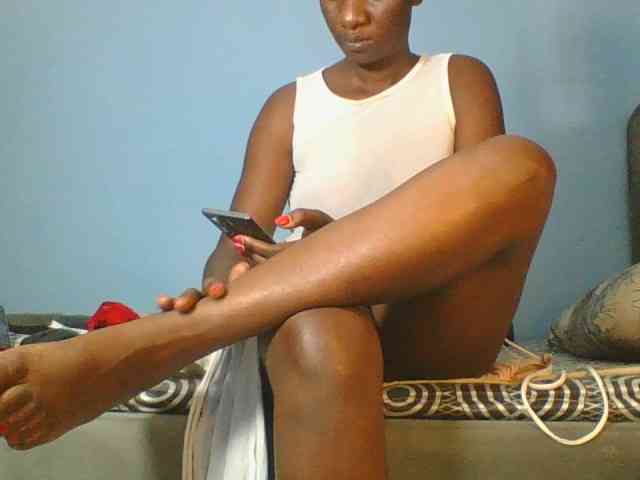 Silentqueen93 webcam