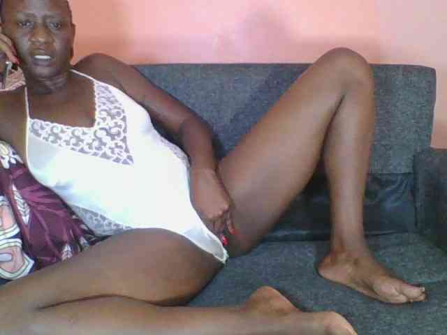 Silentqueen93 webcam