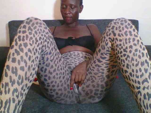 Silentqueen93 webcam