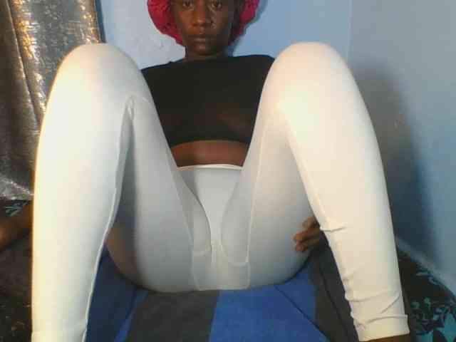 Silentqueen93 webcam