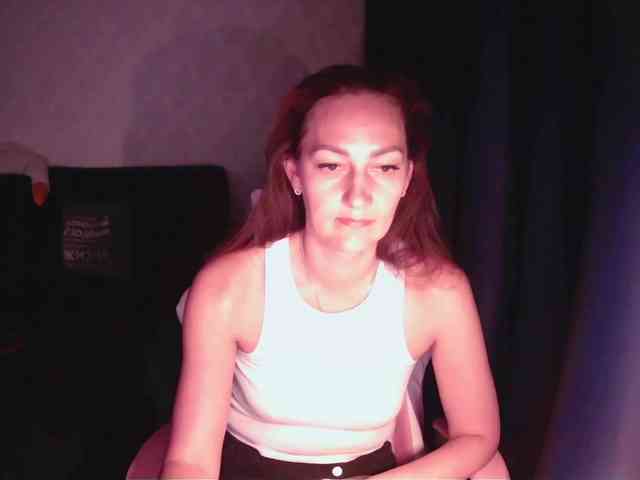 Lesya33 webcam