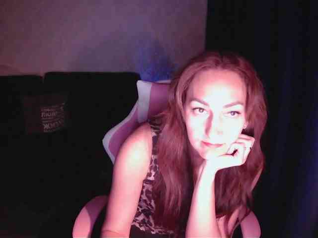 Lesya33 webcam