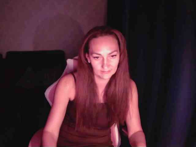 Lesya33 webcam