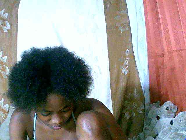 live nude chat room Honoratte