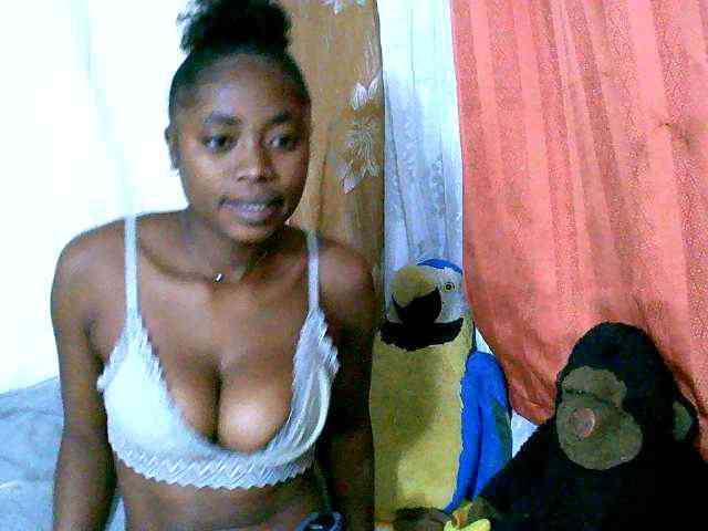 nude amateur porn Honoratte