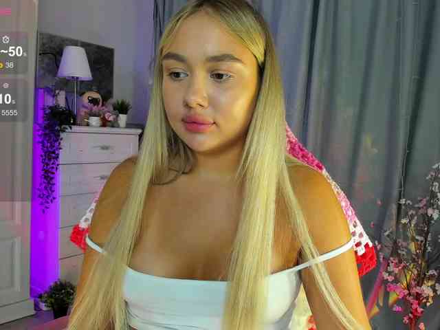 -Loneve- Live Webcam on BongaCams