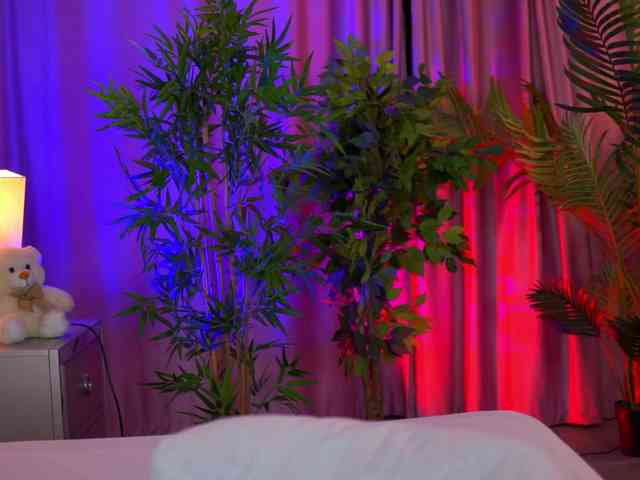 LalaRoze Live Webcam on BongaCams