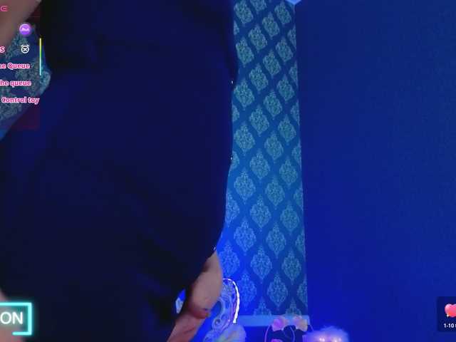 MissRossi's BongaCams show and profile