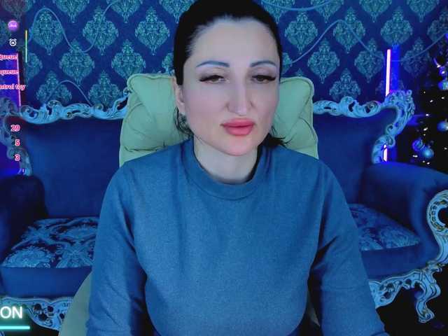 MissRossi's BongaCams show and profile