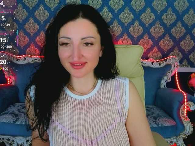 MissRossi's BongaCams show and profile