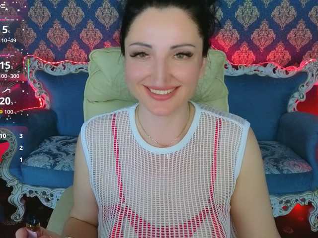 MissRossi's BongaCams show and profile
