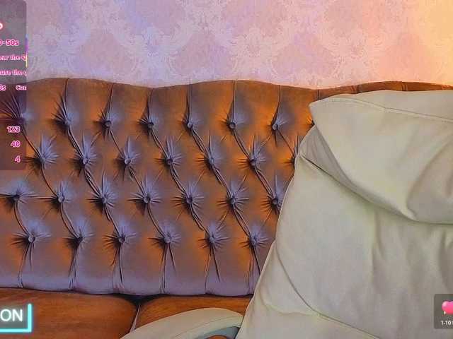 MissRossi's BongaCams show and profile