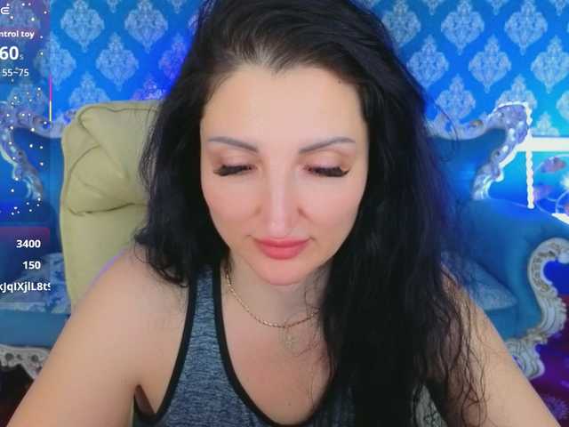 MissRossi's BongaCams show and profile