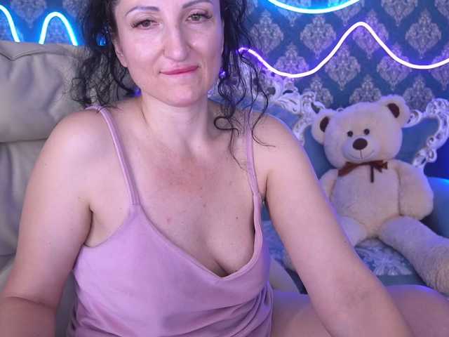 MissRossi webcam bongacams model stream image