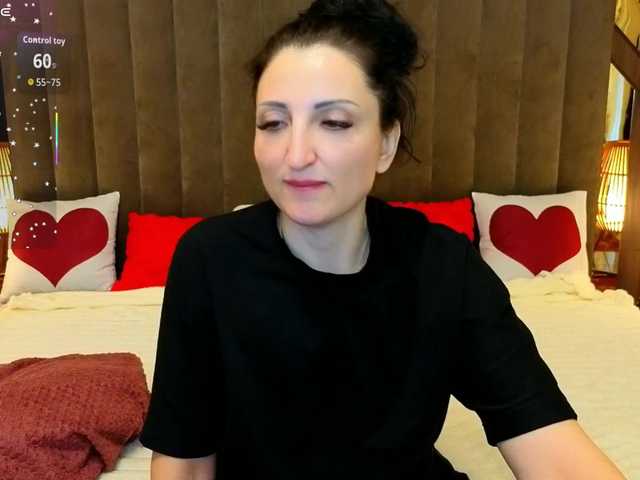 MissRossi's BongaCams show and profile