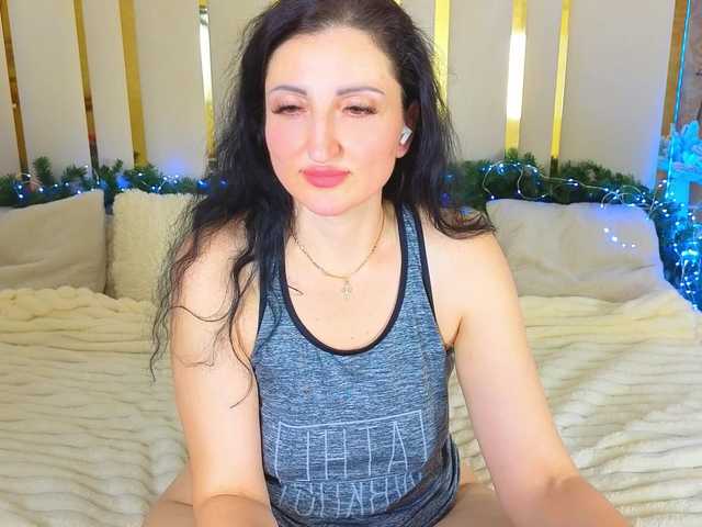 MissRossi's BongaCams show and profile