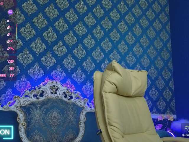 MissRossi's BongaCams show and profile