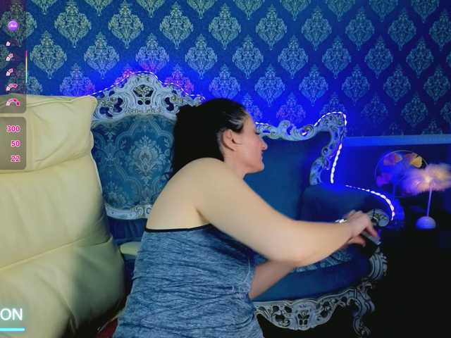 MissRossi's BongaCams show and profile