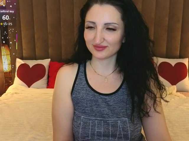 MissRossi's BongaCams show and profile