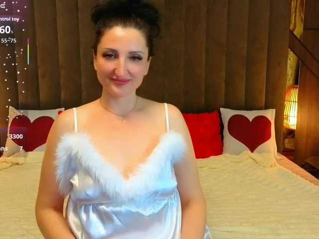 MissRossi's BongaCams show and profile