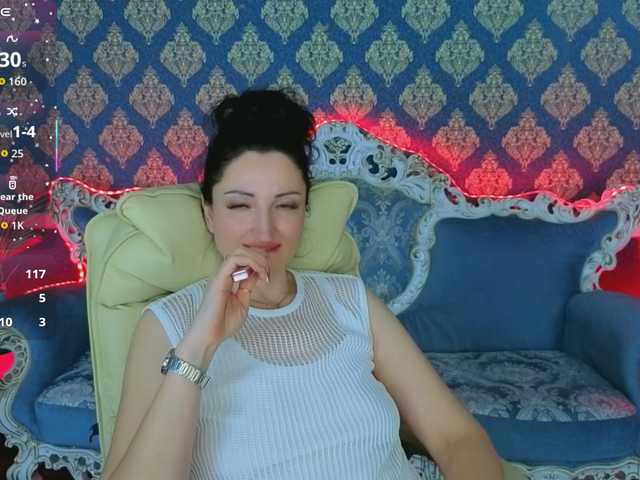 MissRossi's BongaCams show and profile