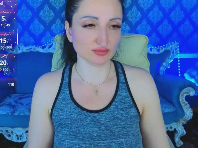 MissRossi's BongaCams show and profile