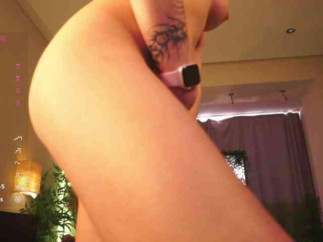 Lana-Haze Live Webcam on BongaCams