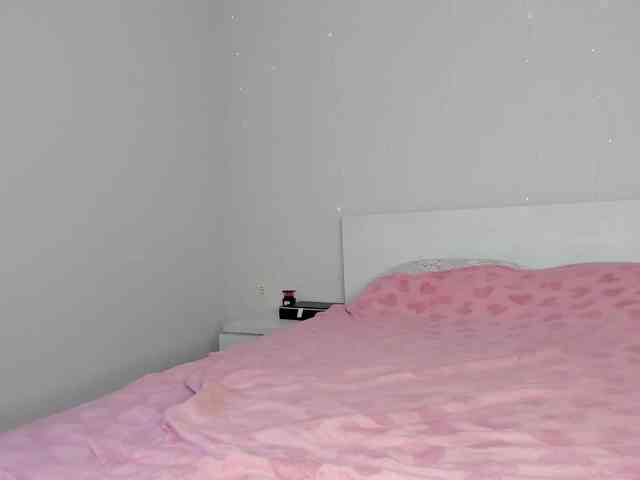 Crystal-Charm webcam