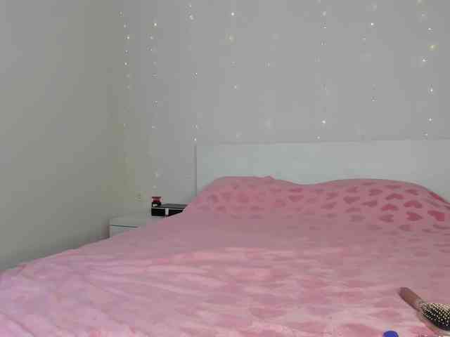 Crystal-Charm webcam