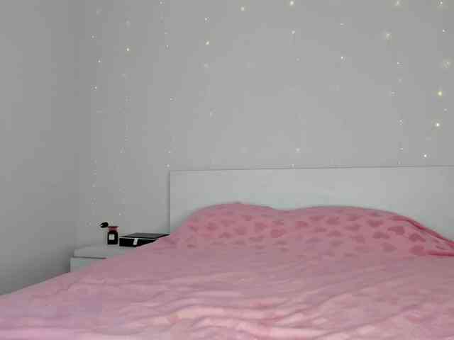Crystal-Charm webcam