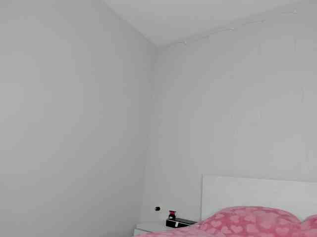 Crystal-Charm webcam