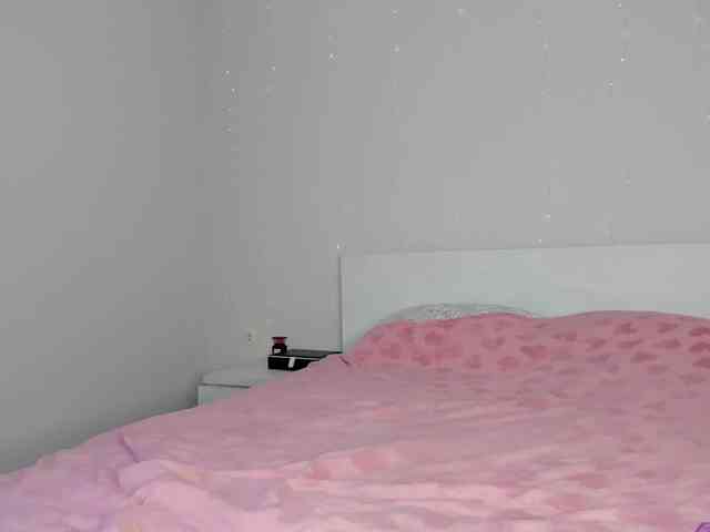 Crystal-Charm webcam