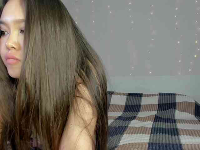 Crystal-Charm webcam