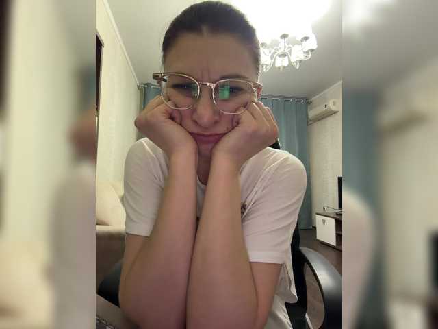 IriskaMai's BongaCams show and profile