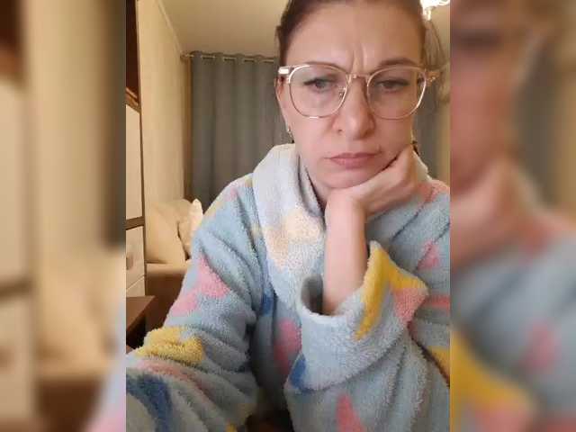 IriskaMai's BongaCams show and profile