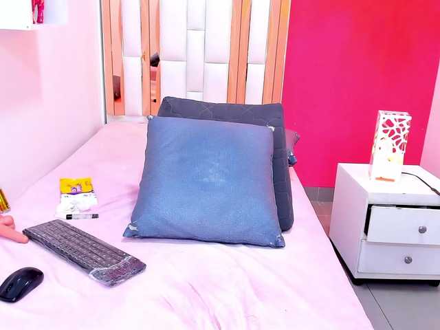  Keitty-hot69 chat room