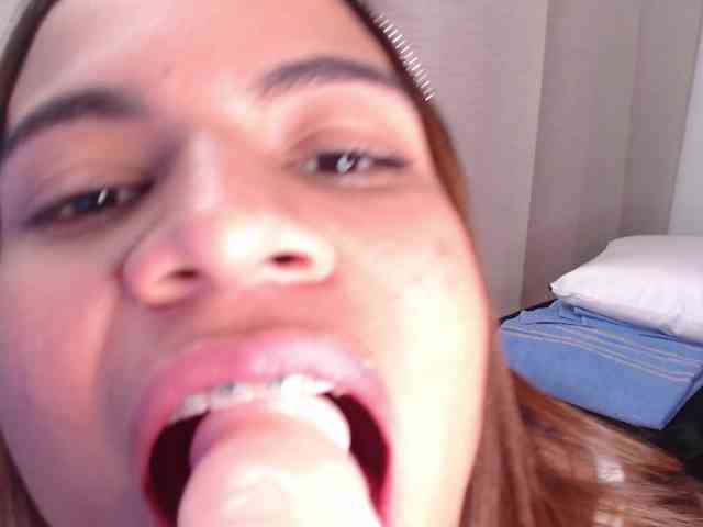 leyah webcam